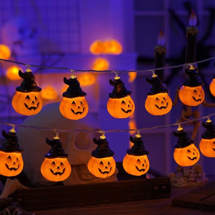 Picture of Halloween Lights, Funny Smiling Pumpkin