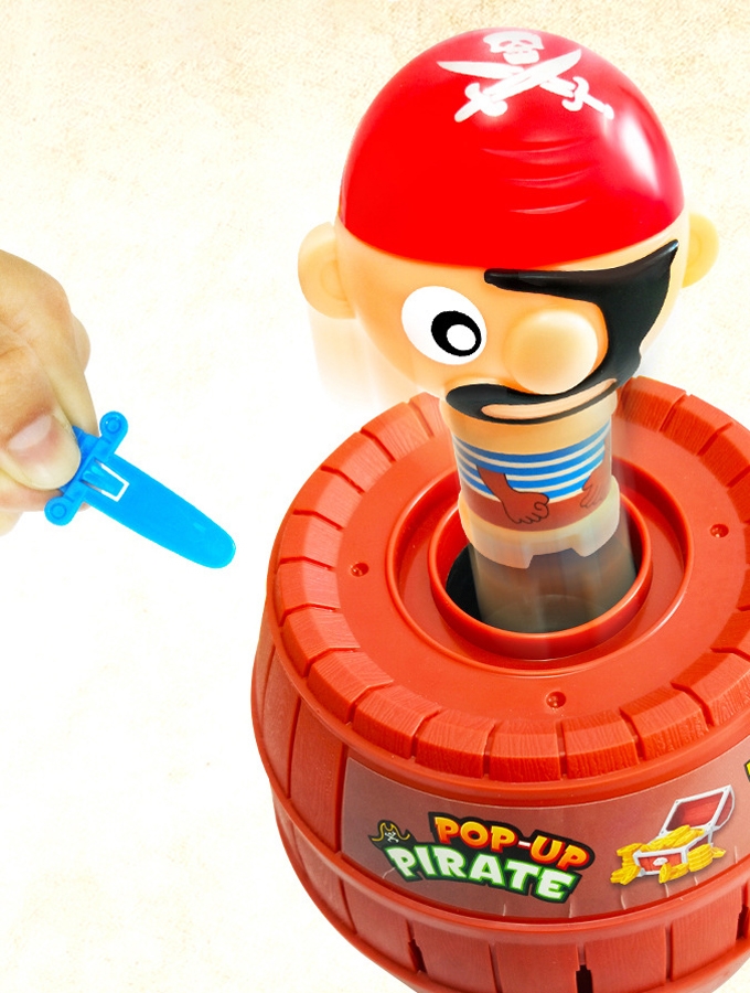 Funny pirate barrel toys detail