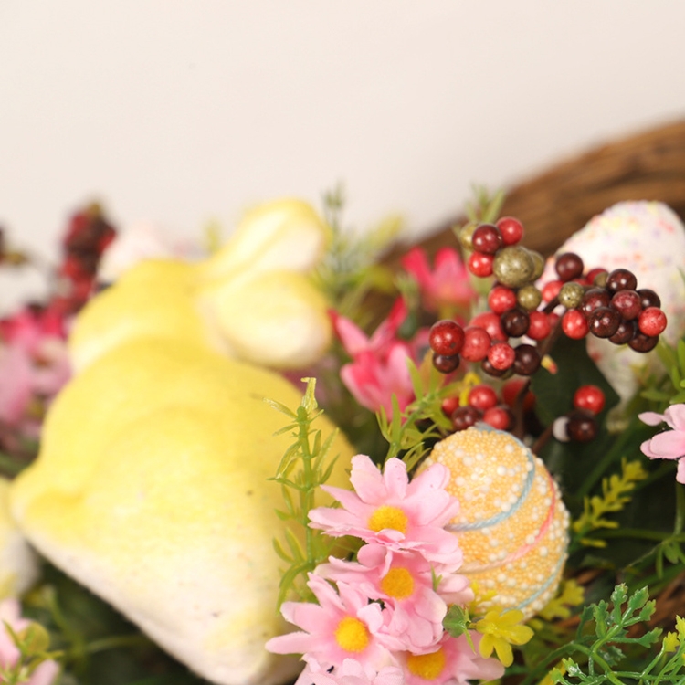 Easter bunny wreath detail