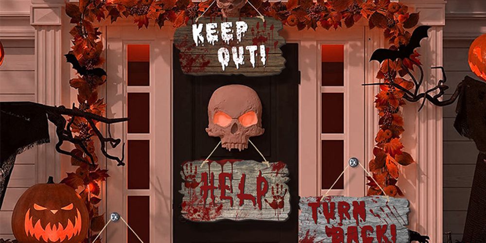 Halloween haunted house door sign